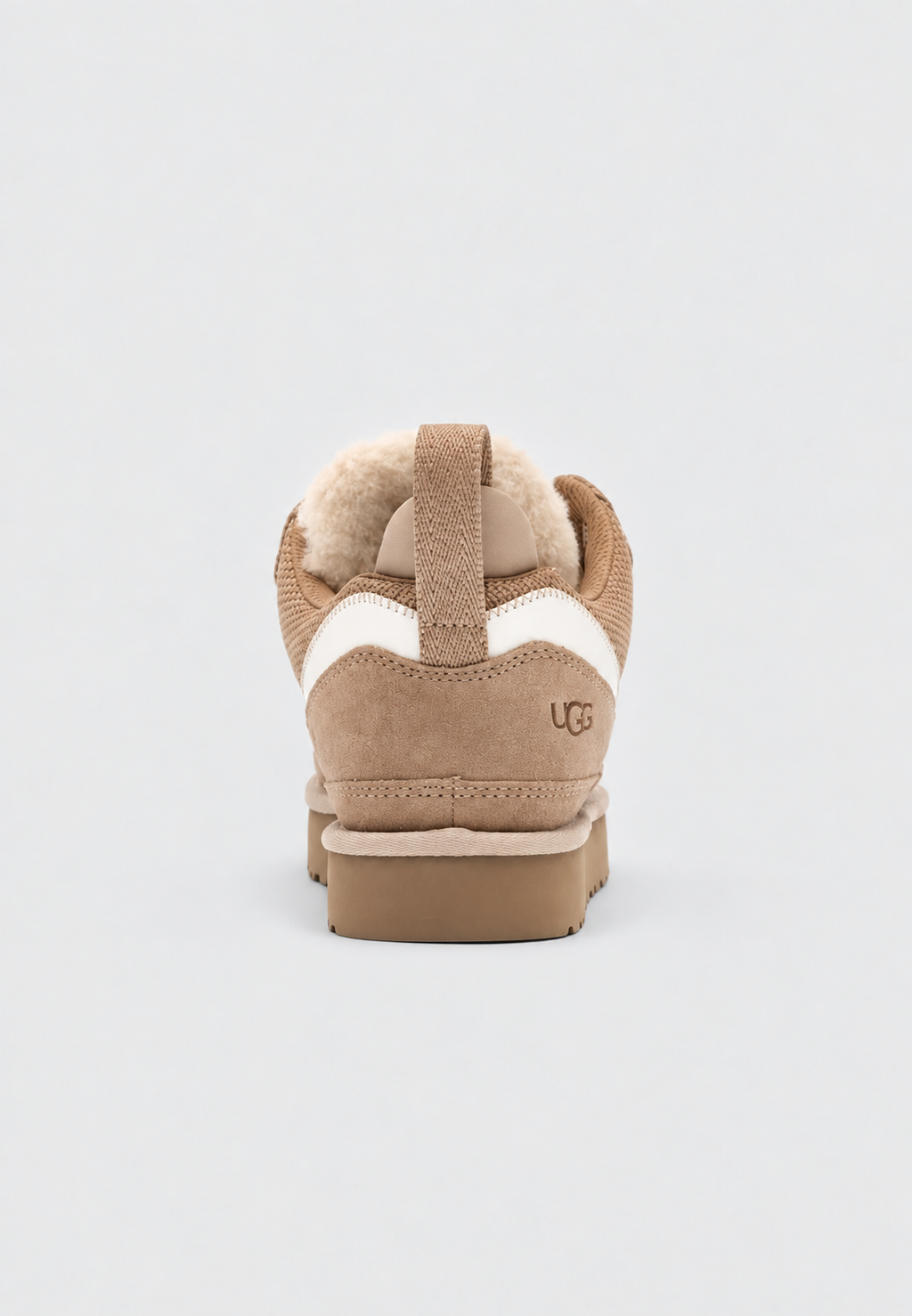 UGG Lowmel Sand