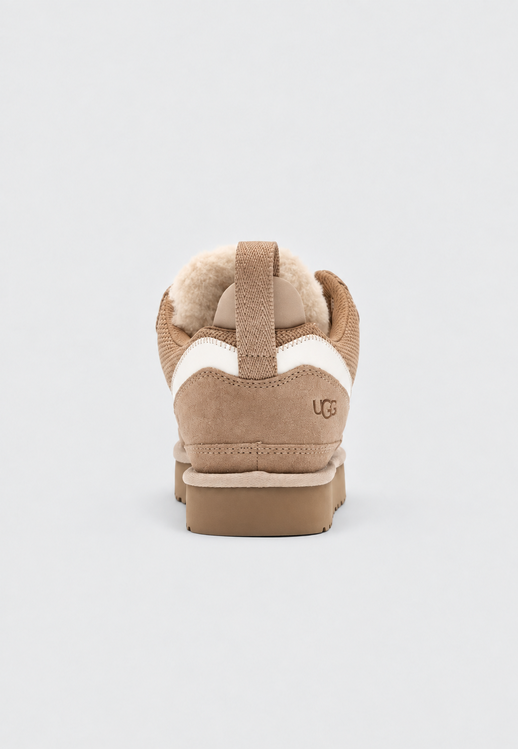 UGG Lowmel Sand